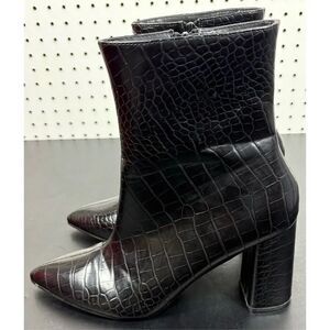 Raid meadow snakeskin ankle boots size 8